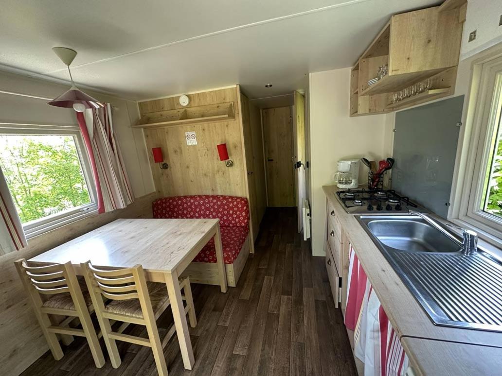 Camping La Sabliere Saint-Jans-Cappel Ngoại thất bức ảnh